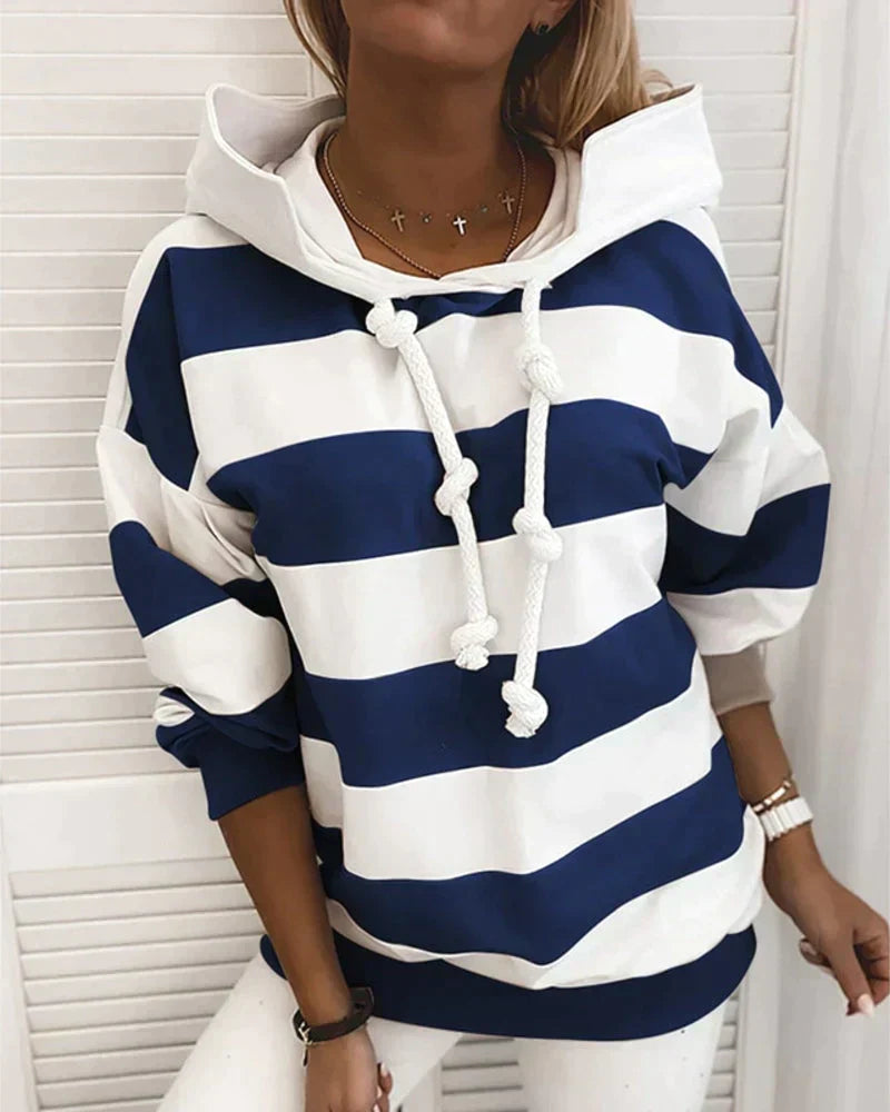 Avencea – Nautical Stripe Hoodie for a Warm and Fashionable Look