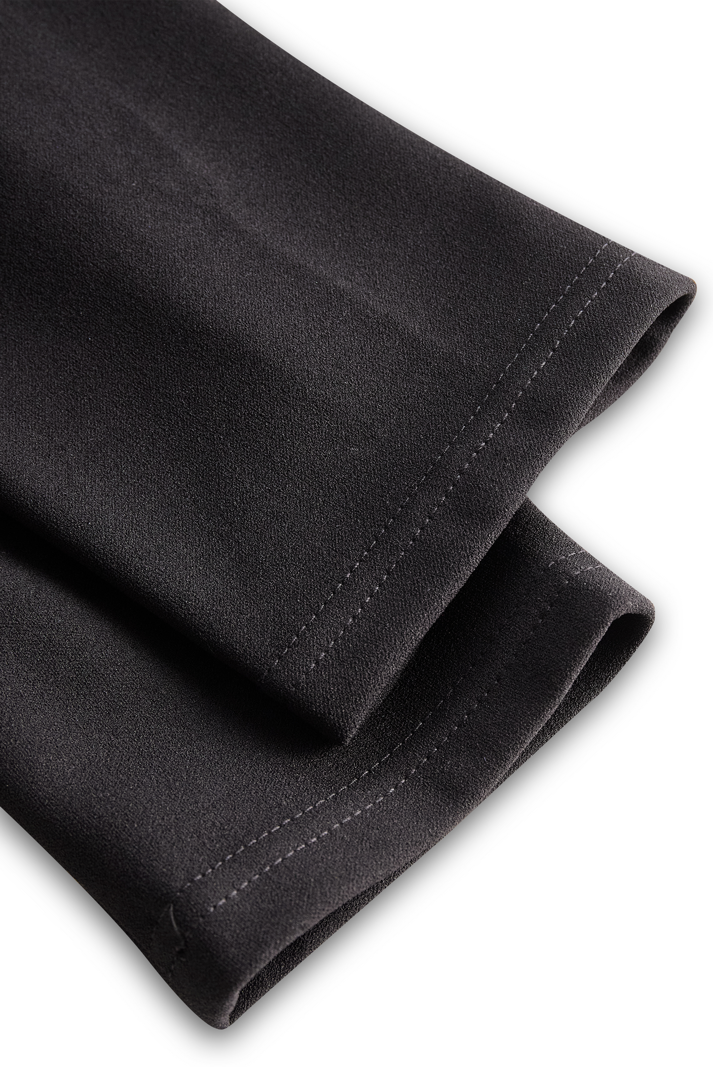 Nora | Verfeinertes Schwarzes Kleid mit Gürtel und Mandarin-Kragen