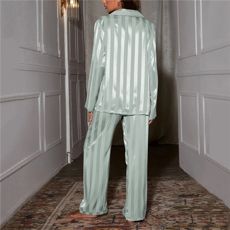 Adriana – Ensemble Pyjama à Manches Longues avec Pantalon Ample