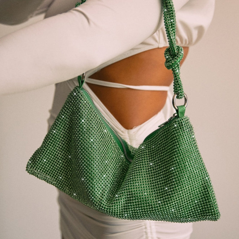 Camila – Sac à bandoulière moderne avec bandoulière réglable et finition glamour