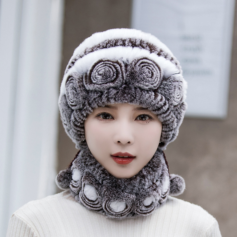 Bonnet Doux avec Bord Imitation Fourrure pour Femme | Idéal pour l’Hiver