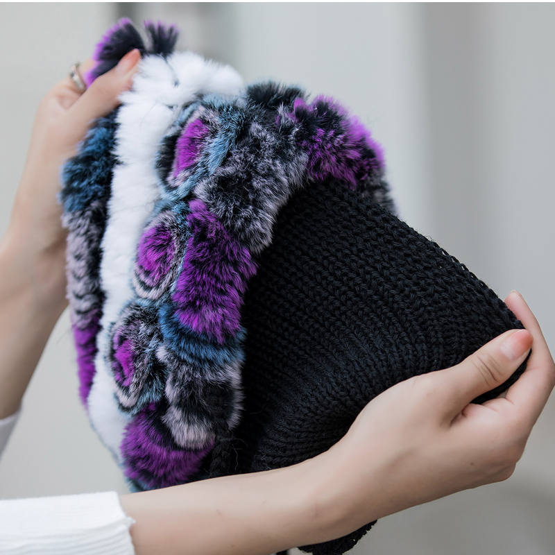 Bonnet Doux avec Bord Imitation Fourrure pour Femme | Idéal pour l’Hiver
