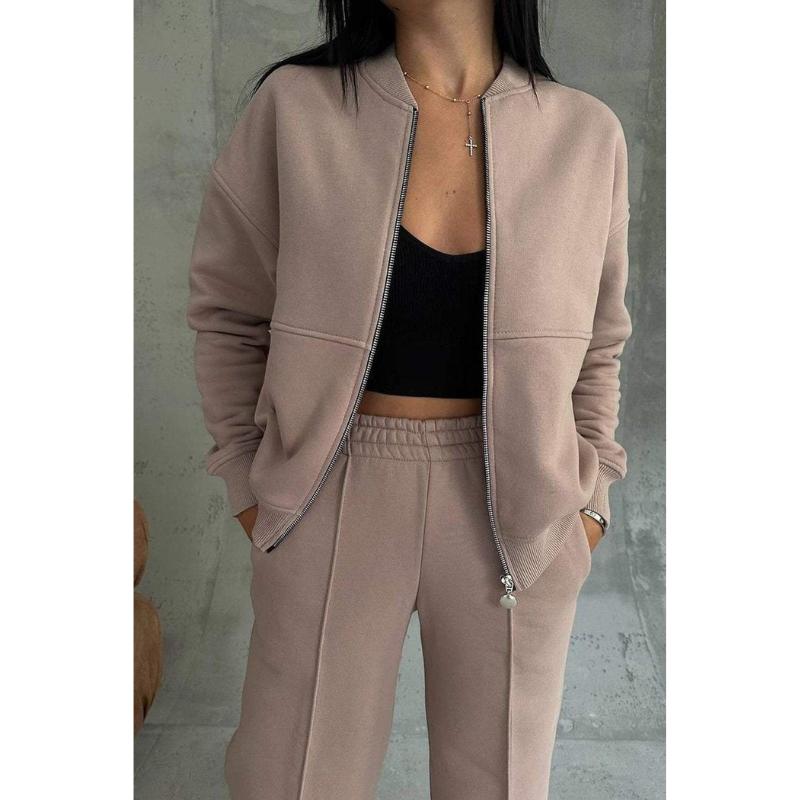 Rae Street Lounge Set – Tweedelig Damespak met Bomberjack & Wijde Jogger