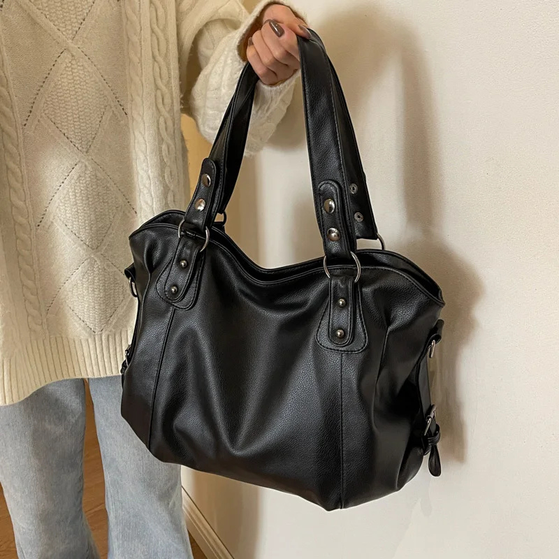 Happy | Adjustable women's bag | Large tote bag | Ideal for every occasion