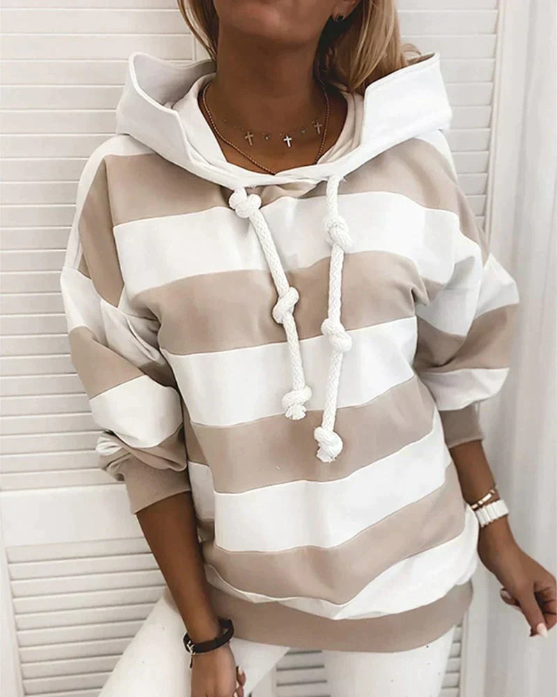 Avencea – Nautical Stripe Hoodie for a Warm and Fashionable Look