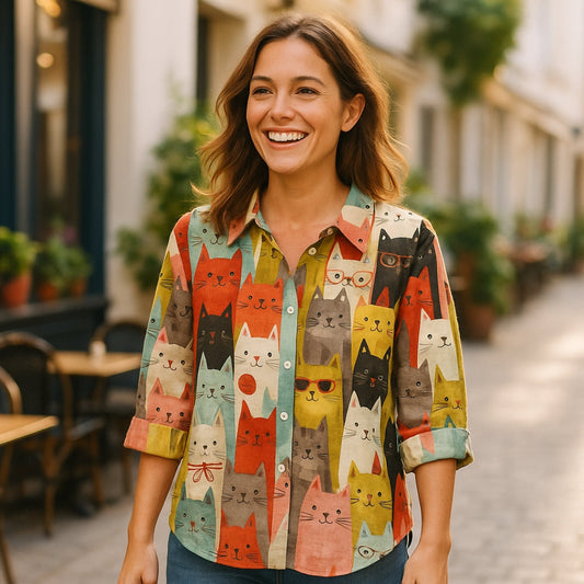 Daisy – Chemise à imprimé chien ludique avec boutonnage sur le devant et manches longues