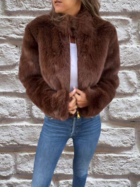 Hiya Veste courte en fausse fourrure pour femme – Manteau chic à fermeture zippée avec détails en fourrure & coupe chaude et confortable