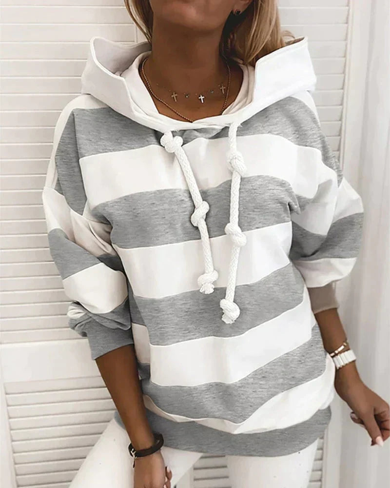 Avencea – Nautical Stripe Hoodie for a Warm and Fashionable Look