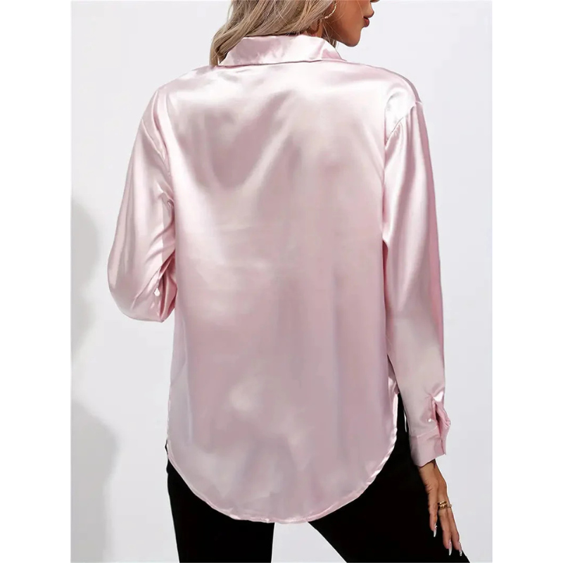 Satijnen Damesblouse met Knopen – Elegant & Tijdloos
