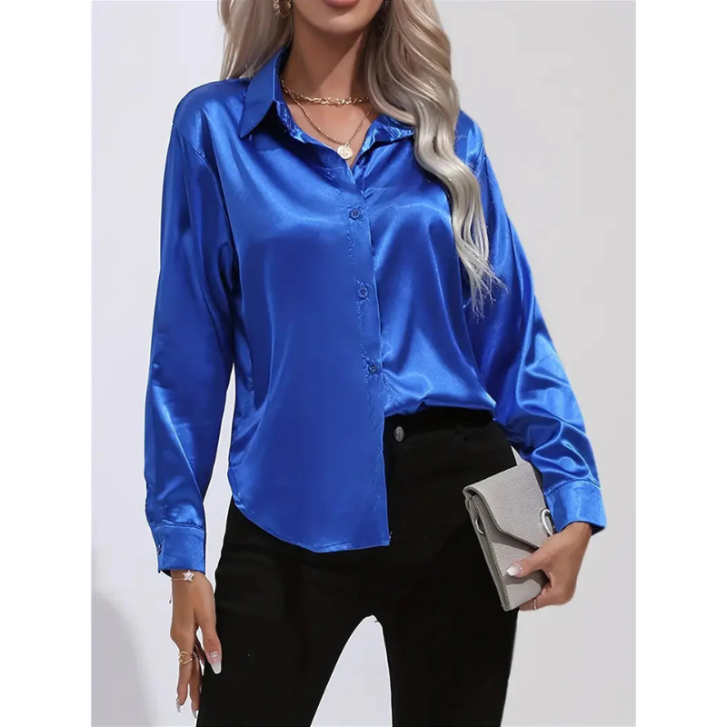 Satijnen Damesblouse met Knopen – Elegant & Tijdloos