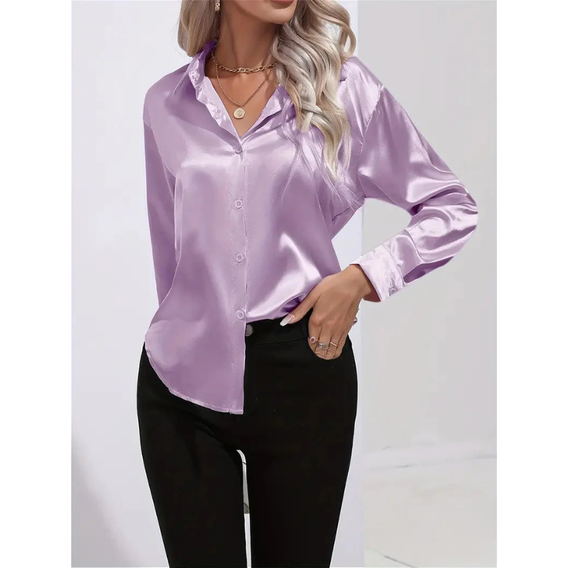 Satijnen Damesblouse met Knopen – Elegant & Tijdloos