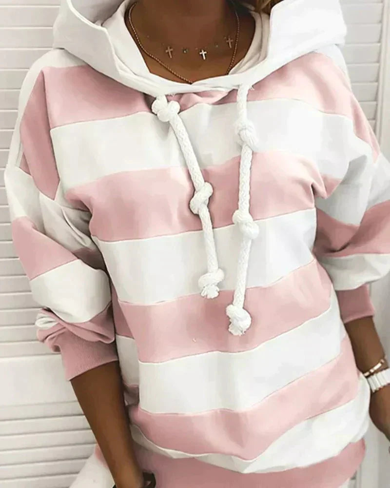 Avencea – Nautical Stripe Hoodie for a Warm and Fashionable Look