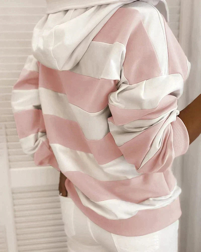 Avencea – Nautical Stripe Hoodie for a Warm and Fashionable Look