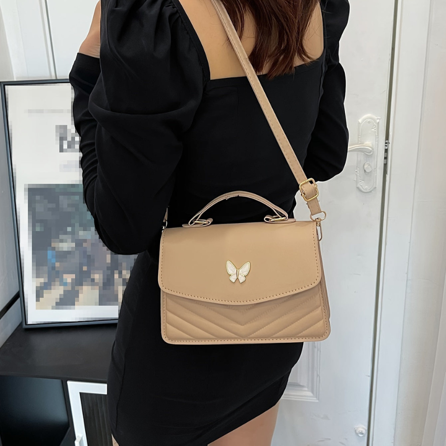 Serena - Petit sac carré papillon élégant avec options de transport polyvalentes