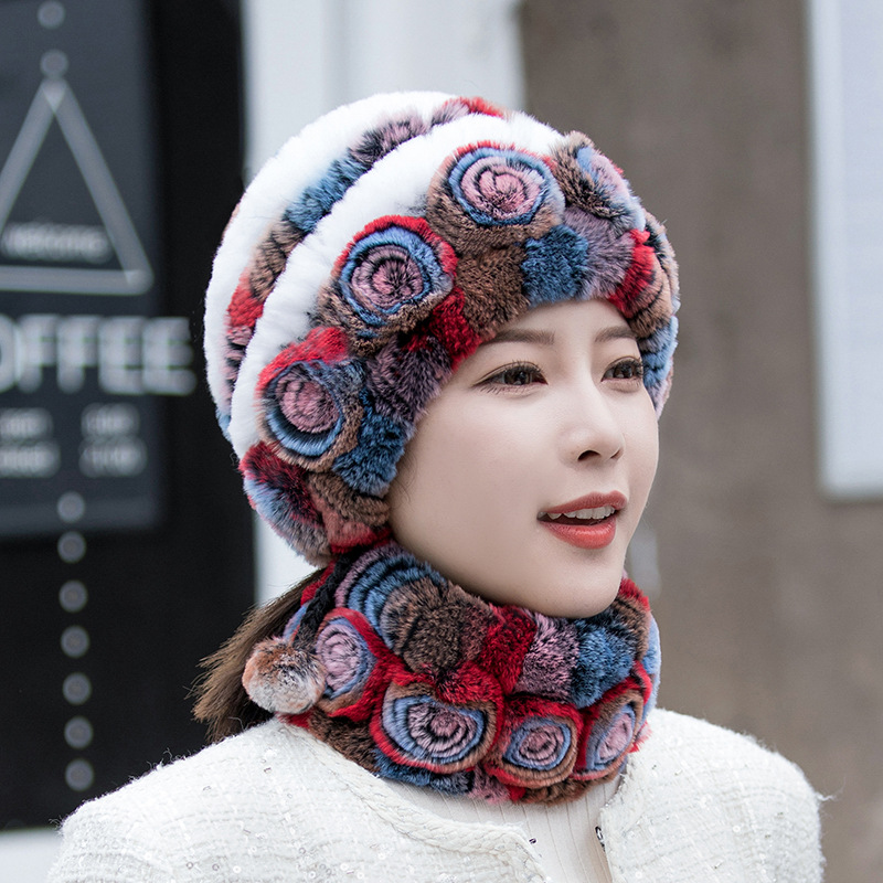 Bonnet Doux avec Bord Imitation Fourrure pour Femme | Idéal pour l’Hiver