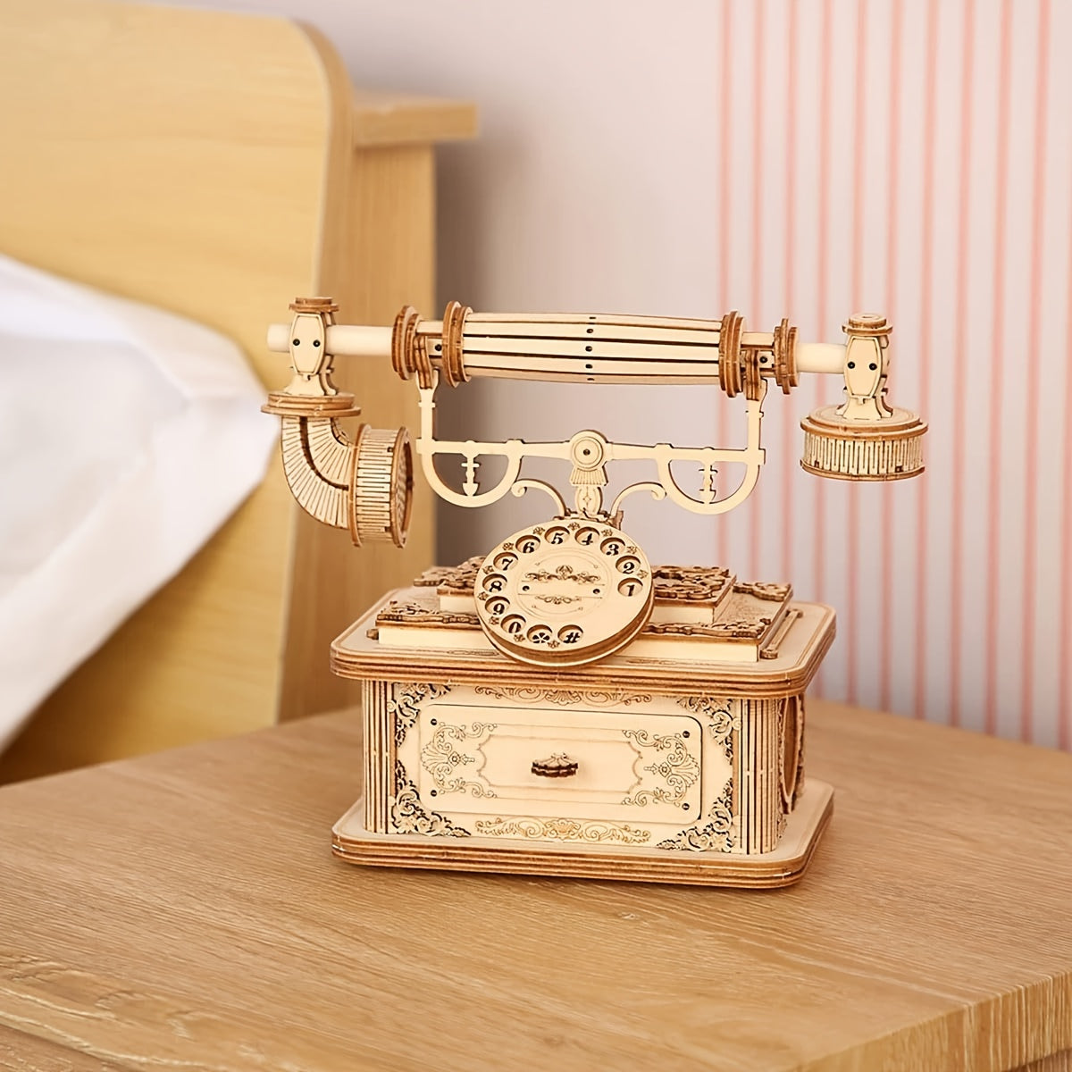 EuroDial – Vintage Europese 3D Houten Telefoon Puzzel