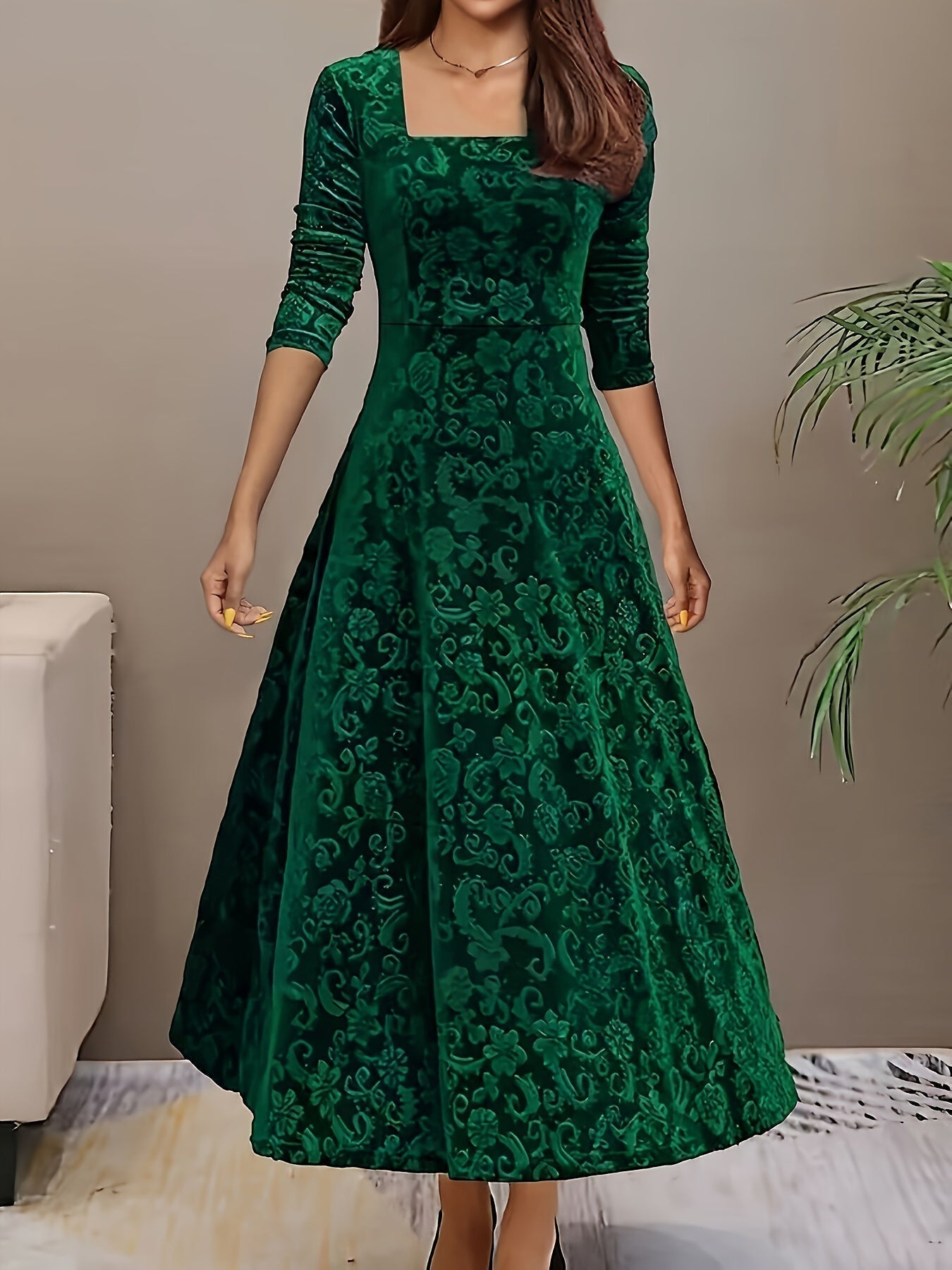 Bethany – Robe midi élégante à motif floral raffiné femme