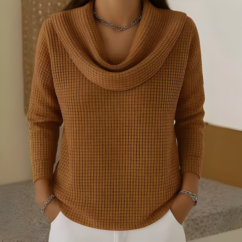 Amber – Warme Wafel trui met Elegante Waterval hals
