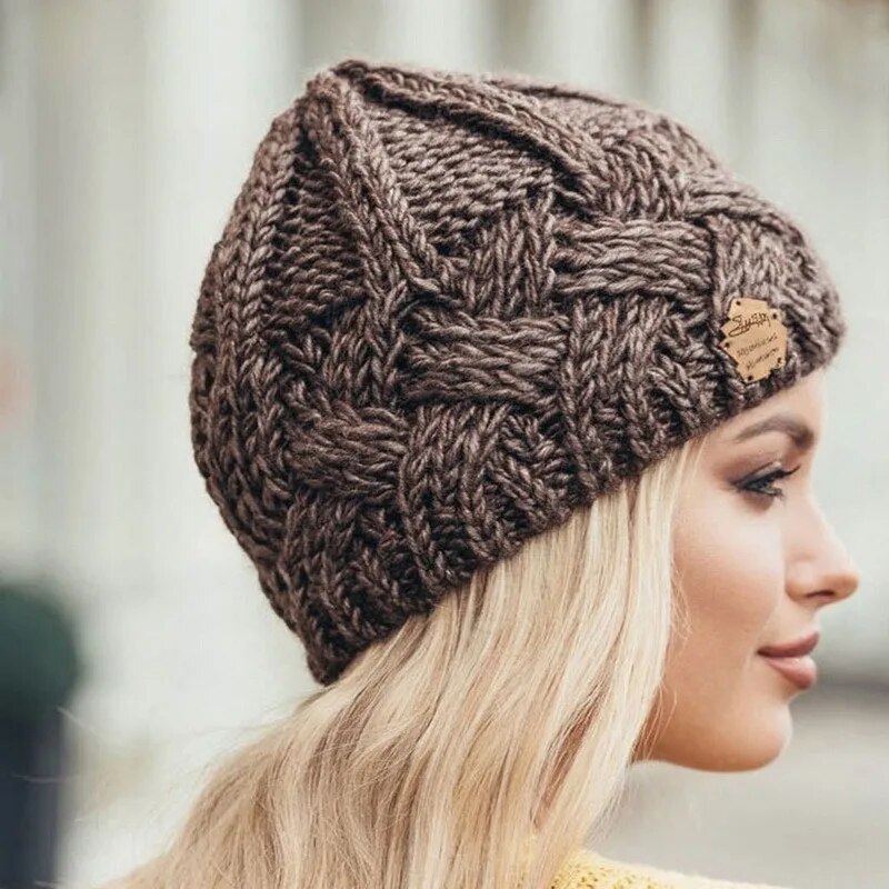 Cecelia | Weiche und modische Strickmütze