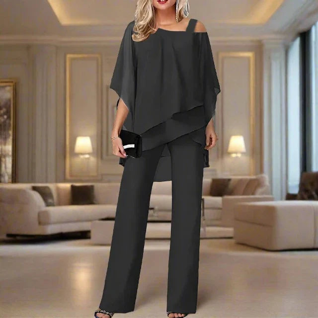 Raine – Comfortable Elegant Set for Every Occasion
