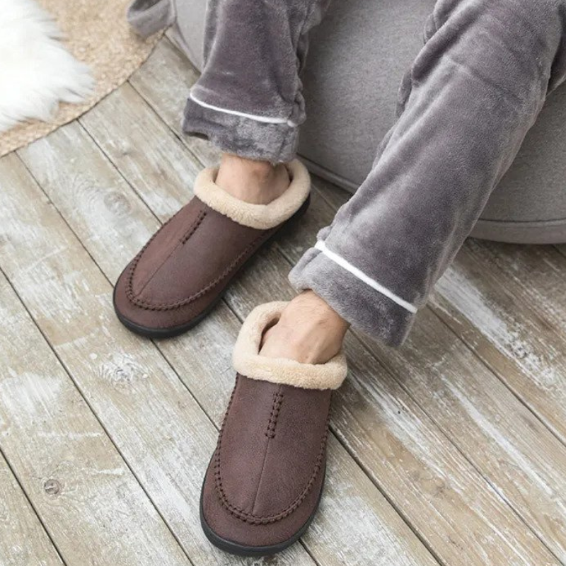 Fleecegevoerde Heren Pantoffels van Suèdelook