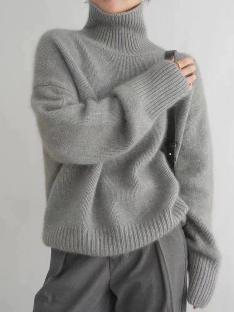 Ella | The Essential Turtleneck