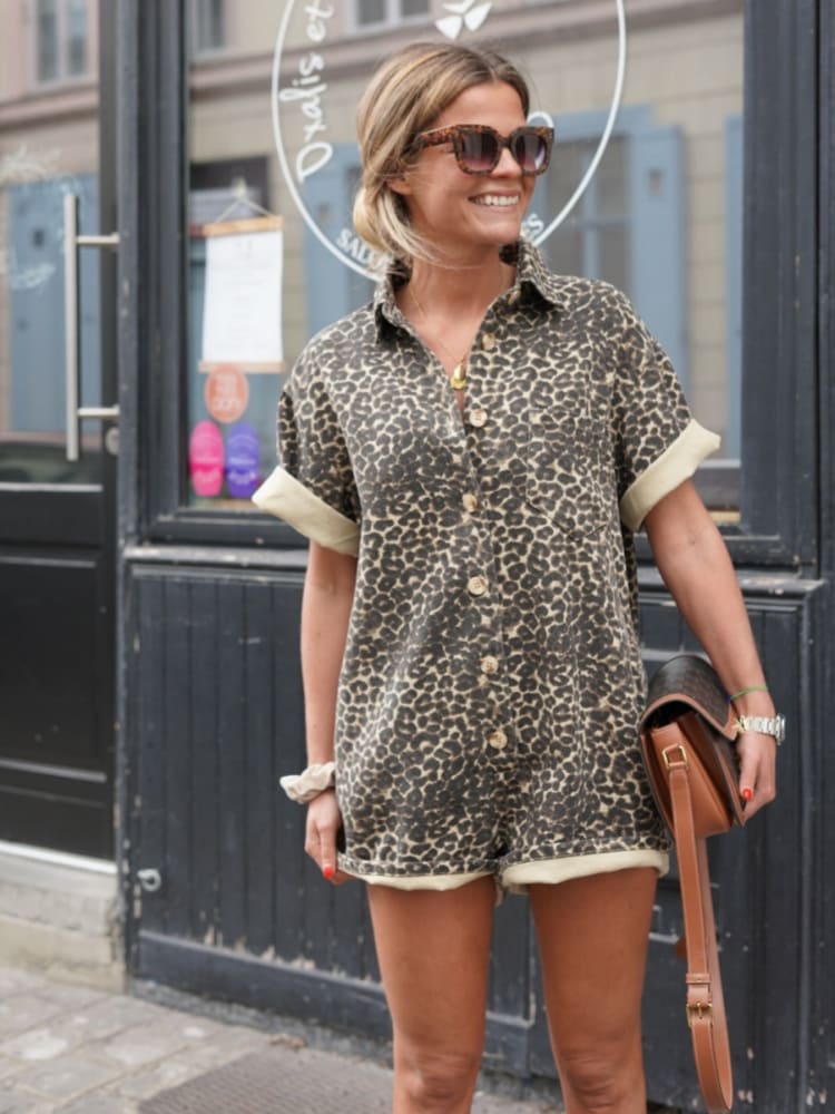 Mariah Combinaison Femme Été – Combinaison Courte à Imprimé Léger & Coupe Décontractée Chic