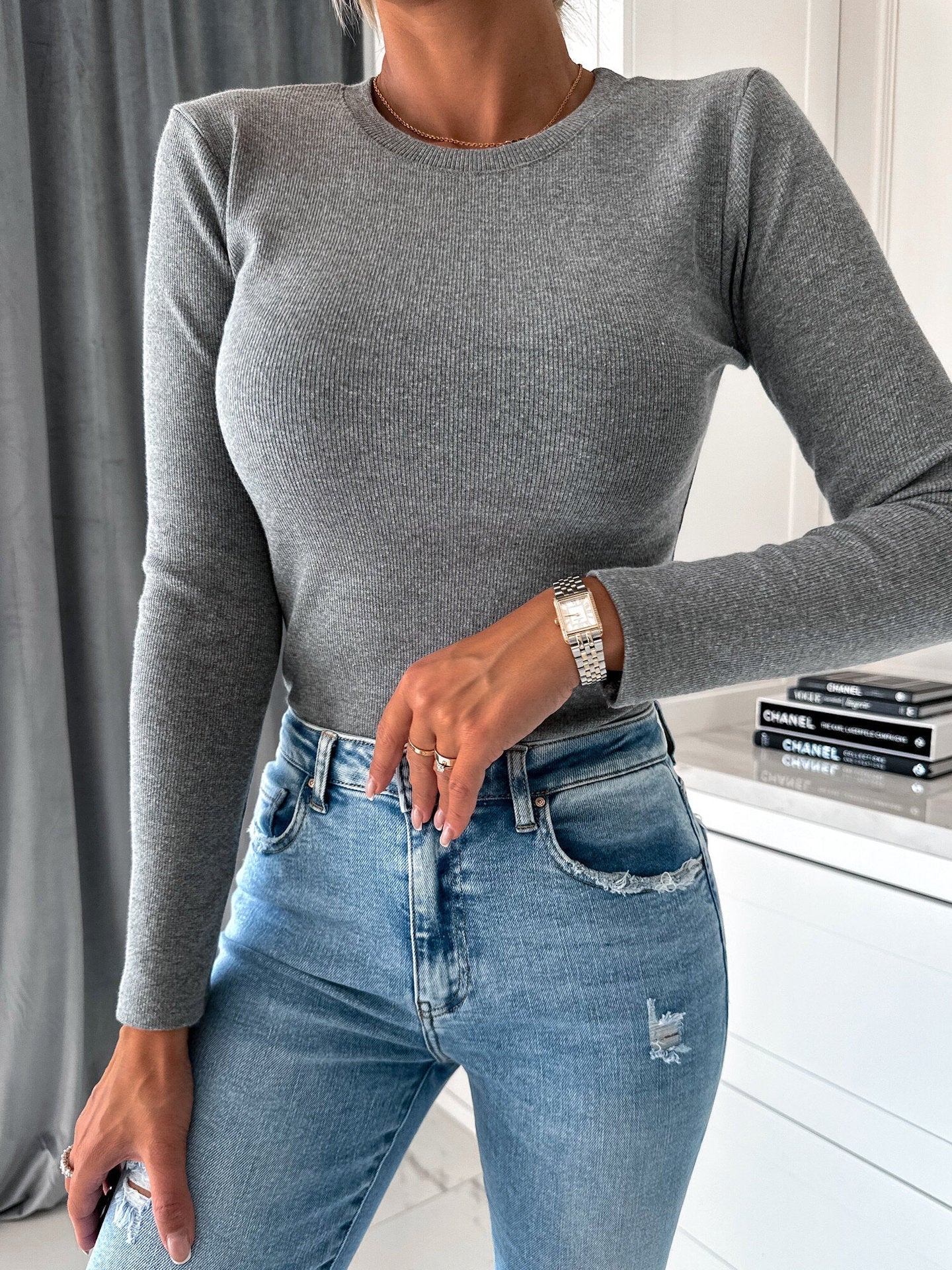 Ribgebreide Dames Top met Lange Mouwen en Slim Fit