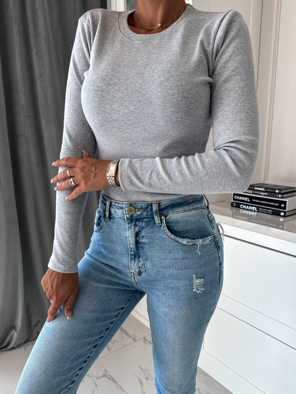 Ribgebreide Dames Top met Lange Mouwen en Slim Fit