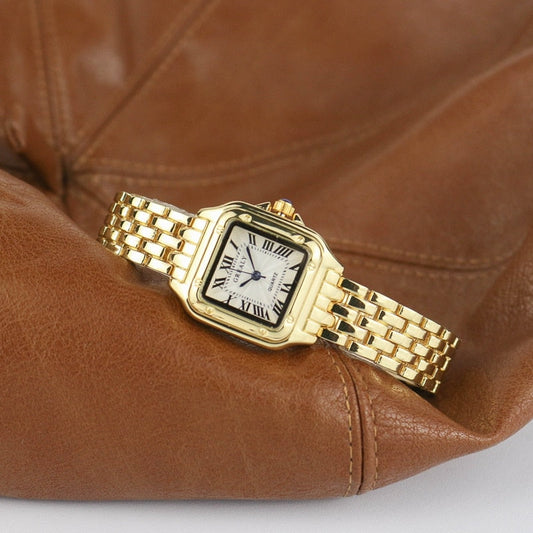 Grace – Montre-bracelet élégante avec boîtier carré et ajustement réglable