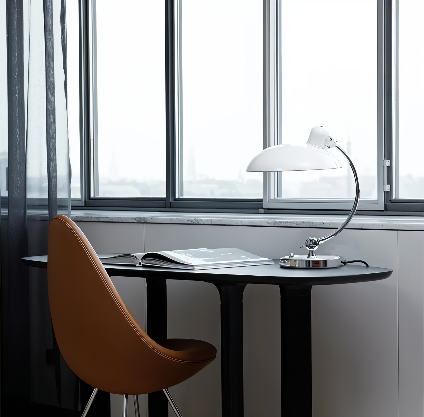 Verstellbare Vintage-Schreibtischlampe aus Eisen – Virella