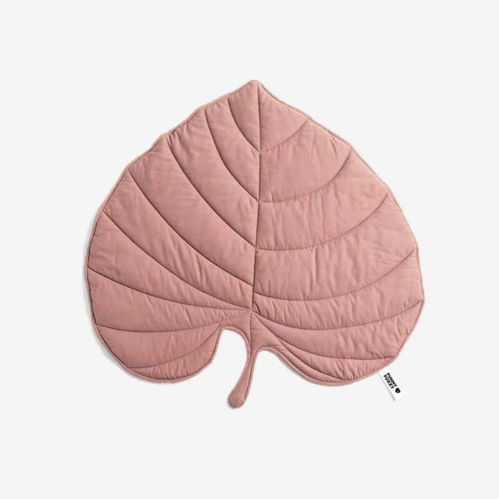 Leaf Shape Dog Blanket – Soft, Durable Pet Mat for Cozy Comfort and All Sizes – Machine Washable 10