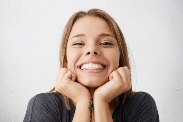 Licówki Dentystyczne DentAlign – Naturalne Dopasowanie i Wygoda 2