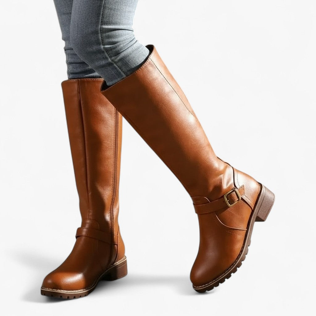 Line | Klassiske knælange støvler til damer | Med spænde detaljer - - shoes - {{ product_tags }