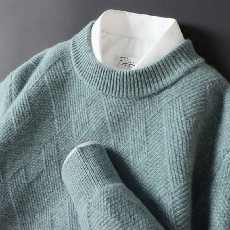Luxurious cashmere sweater for stylish appearances