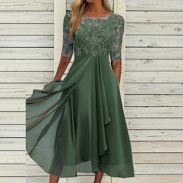 Robe de soirée en dentelle - cocktail élégante - jupe évasée