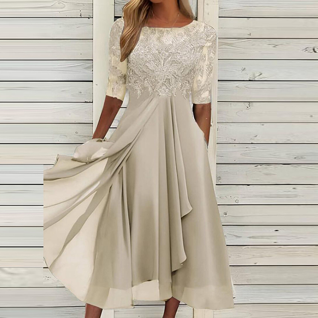 Robe de soirée en dentelle - cocktail élégante - jupe évasée