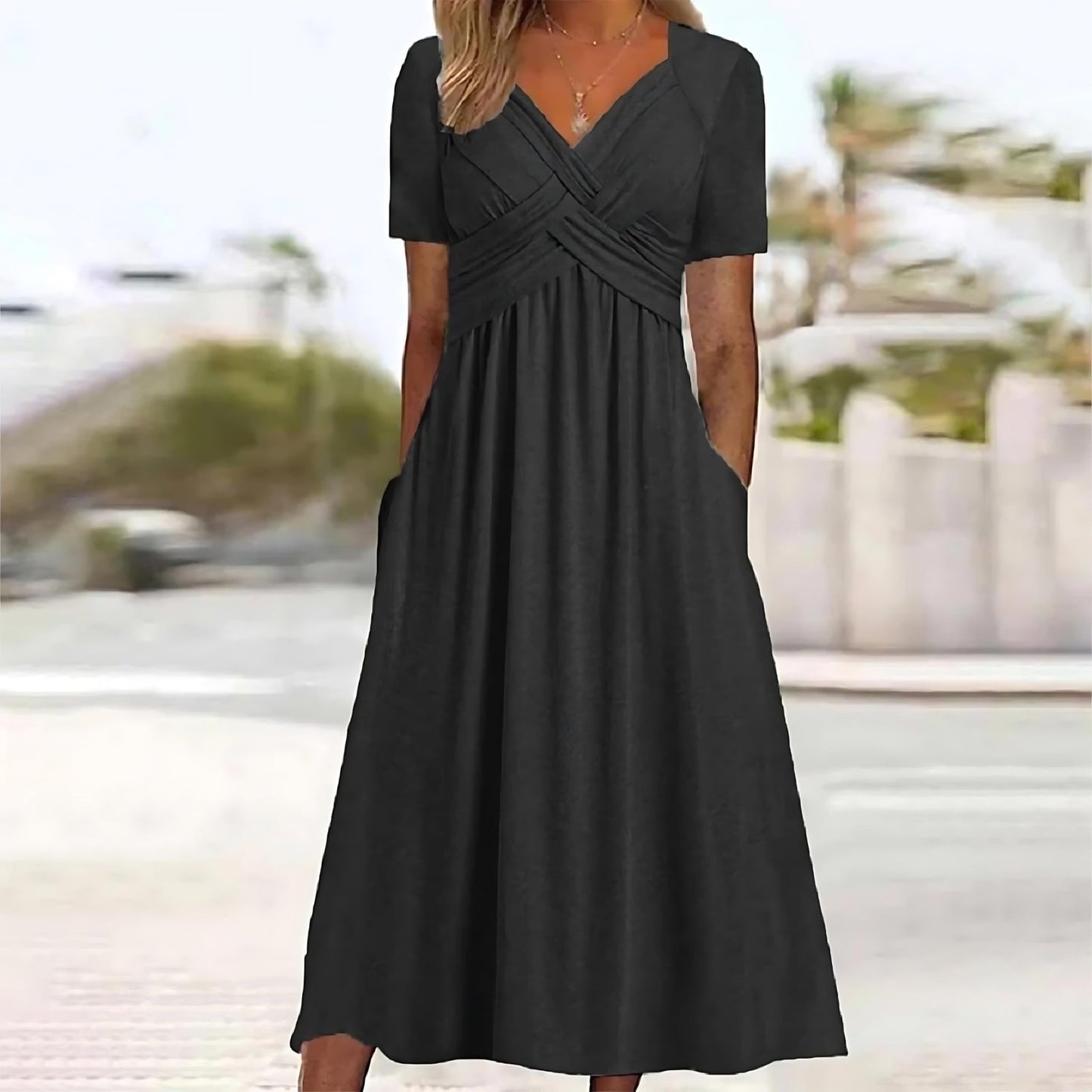 Liselot | A Midi Dress Made for Timeless Elegance