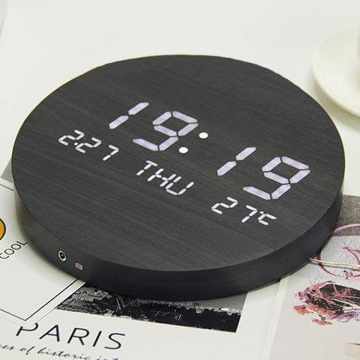 Royallure Svenna Wall Clock – Minimalist Scandinavian Design, Digital Display, Rechargeable & Lightweight