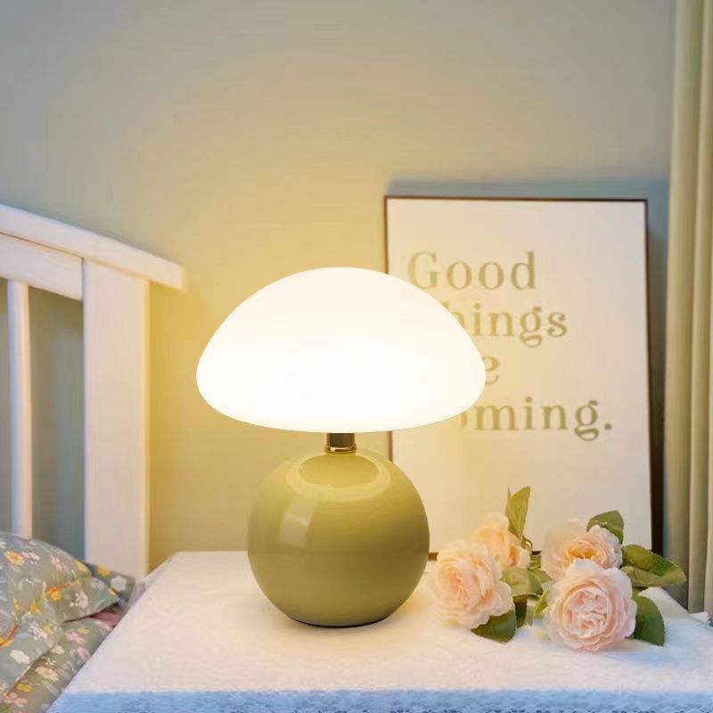 ChicMushroom Unieke Paddenstoel Lamp - Een Frans Geïnspireerd Statement Stuk - Bliss Home