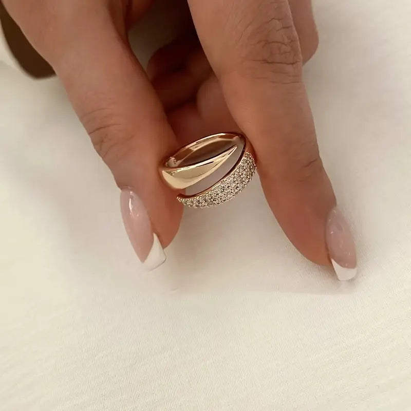 Kalea - Elegance Haven Ring