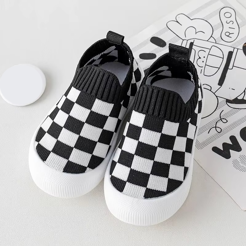 MiniStrides – Flexibele Instappers Ruitprint Antislip Peuterschoenen