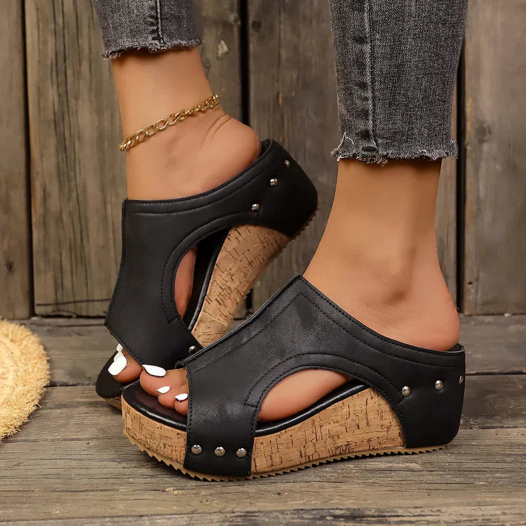 Lumi | Stud Wedges – Orthopedic Comfortable Women’s Wedge Sandals TARHUS  Women's Shoes