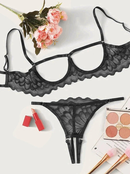ARISTELLA – Delicate Lace.