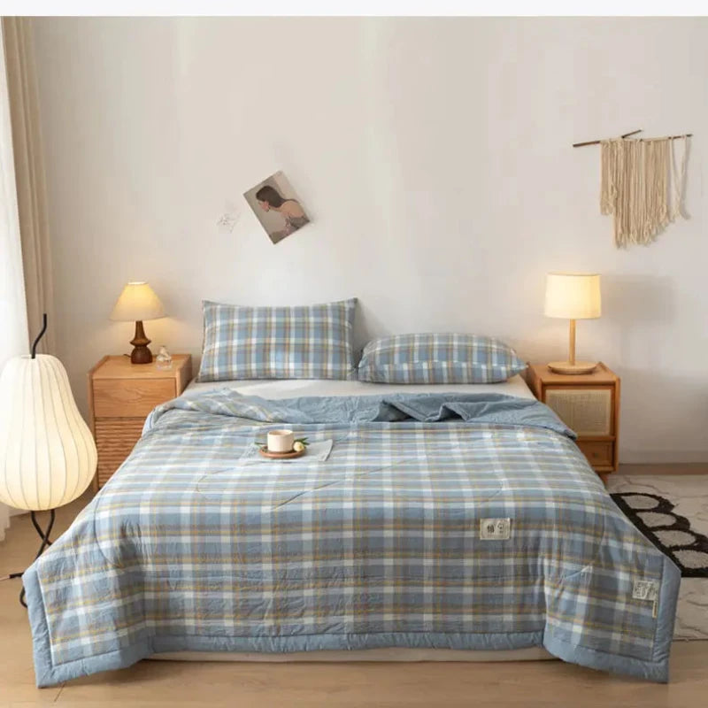 Bed Summer Cooling Quilt Queen King Size Soft Skin Friendly Thin Comforter Blankets