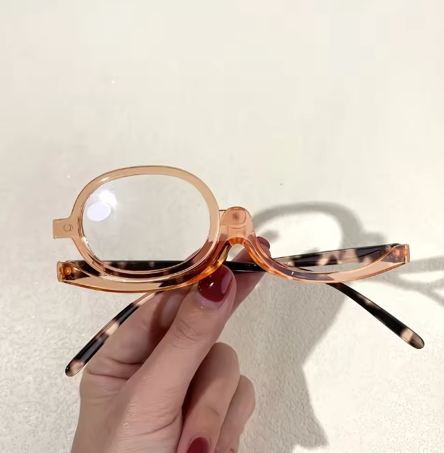 Cleana BeautyLens™