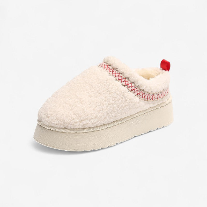 Isla – Bottes à Bout Rond avec Semelle Épaisse et Design à Enfiler