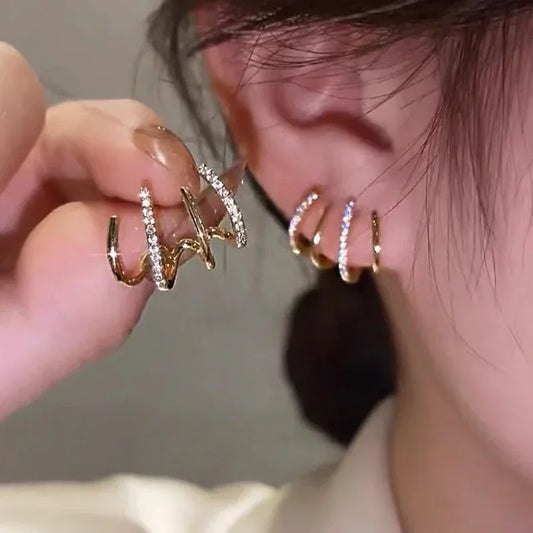 Stelvio Stud Oorbellen – Roestvrijstalen Minimalistische Oorbellen in Goud & Zilver, Lichtgewicht & Duurzaam Design