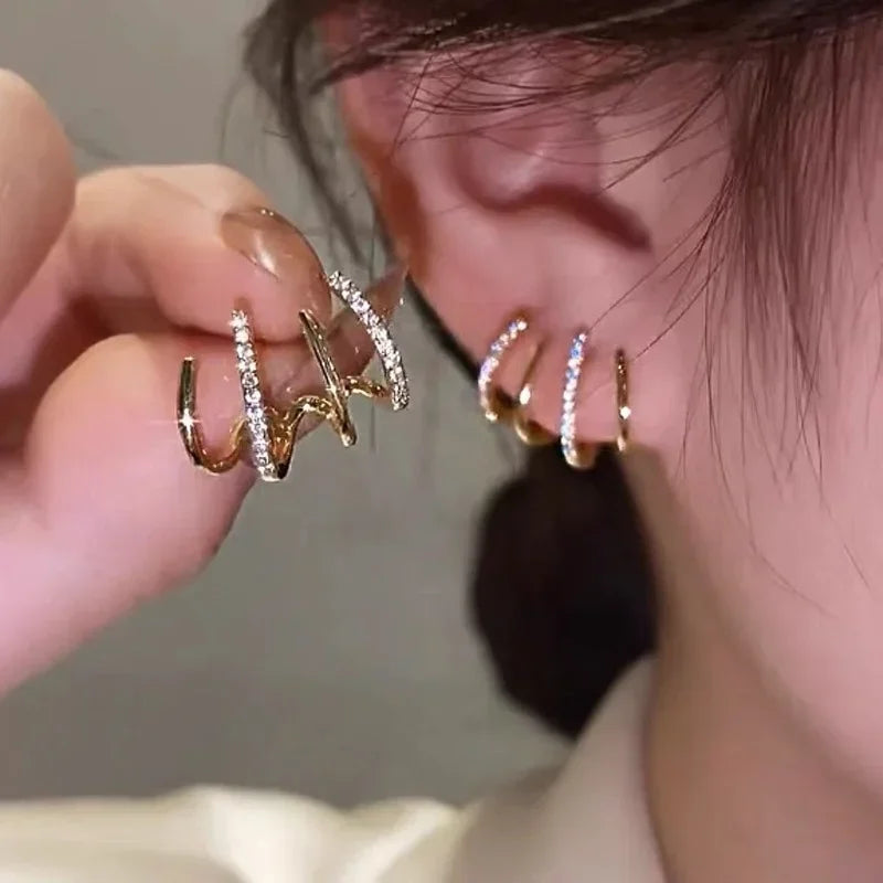 Stelvio Stud Oorbellen – Roestvrijstalen Minimalistische Oorbellen in Goud & Zilver, Lichtgewicht & Duurzaam Design