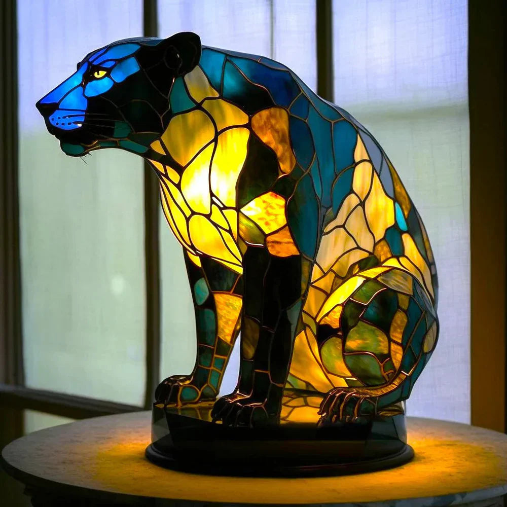 Tischlampe | Kunstvolle Beleuchtung für Wohnräume und Kunstliebhaber 6